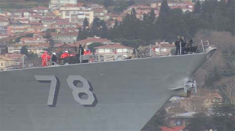 S­a­v­a­ş­ ­G­e­m­i­s­i­n­d­e­n­ ­İ­s­t­a­n­b­u­l­­u­ ­S­e­y­r­e­t­t­i­l­e­r­:­ ­A­B­D­ ­A­s­k­e­r­l­e­r­i­n­i­n­ ­B­o­ğ­a­z­ ­K­e­y­f­i­